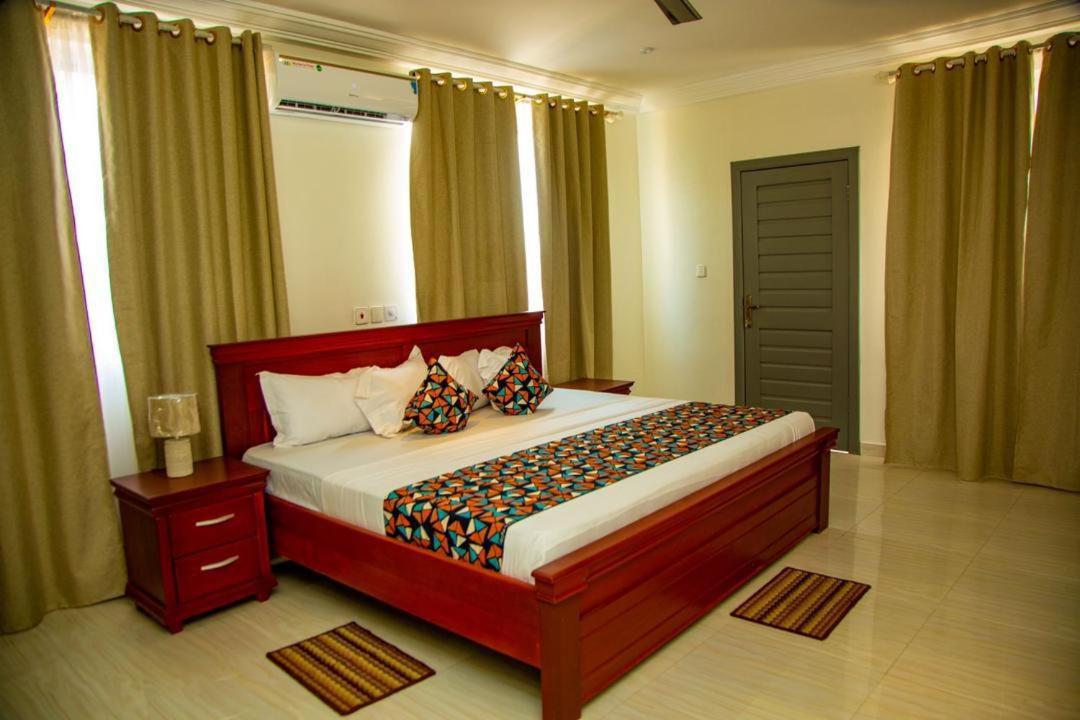 Ocean Green Beach Resort Prampram Ngoại thất bức ảnh