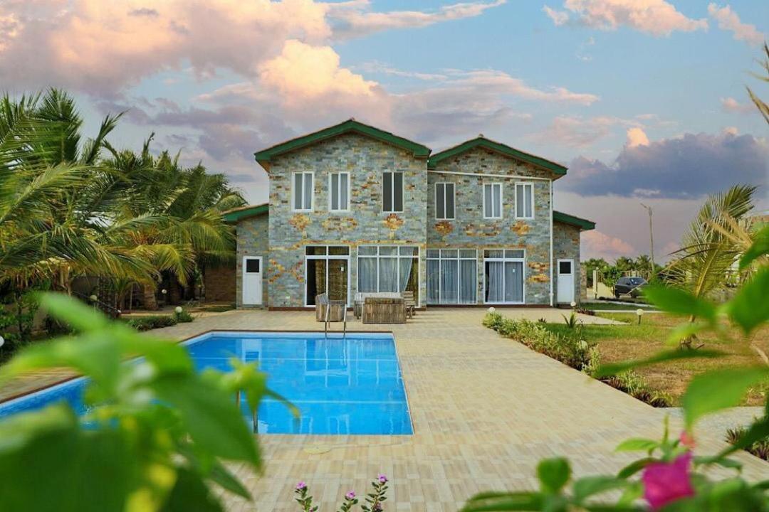 Ocean Green Beach Resort Prampram Ngoại thất bức ảnh