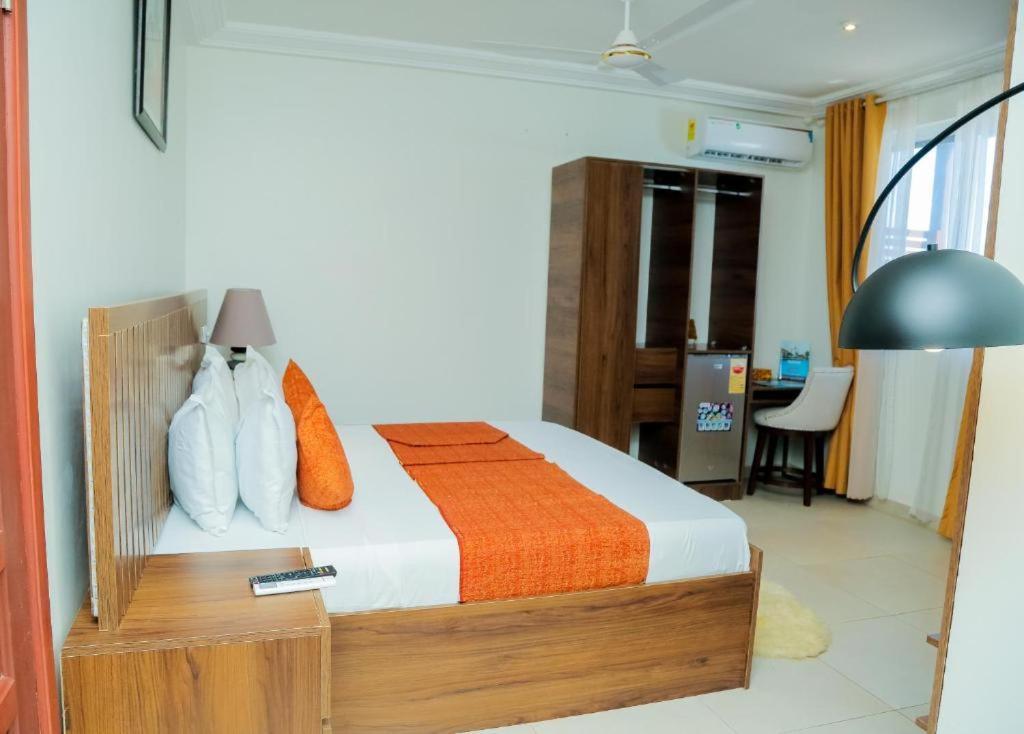 Ocean Green Beach Resort Prampram Ngoại thất bức ảnh